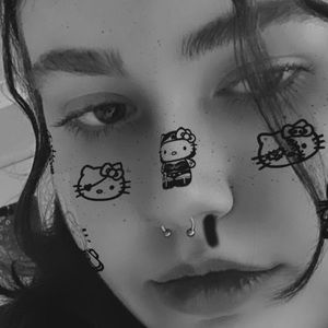 Meet your Posher, Kira